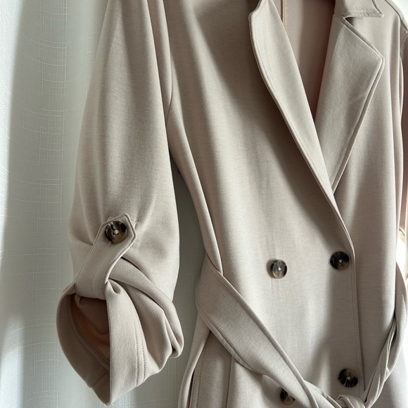 Dex Double Breasted Trench - Picture 3 of 5